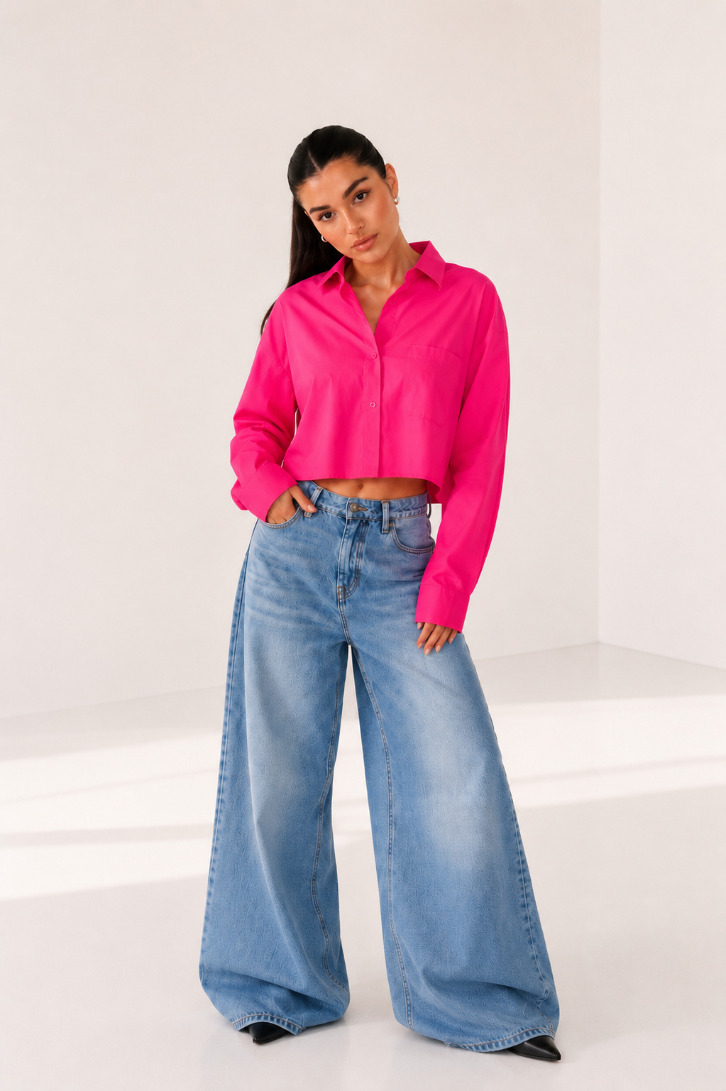 Essential Cropped shirt
