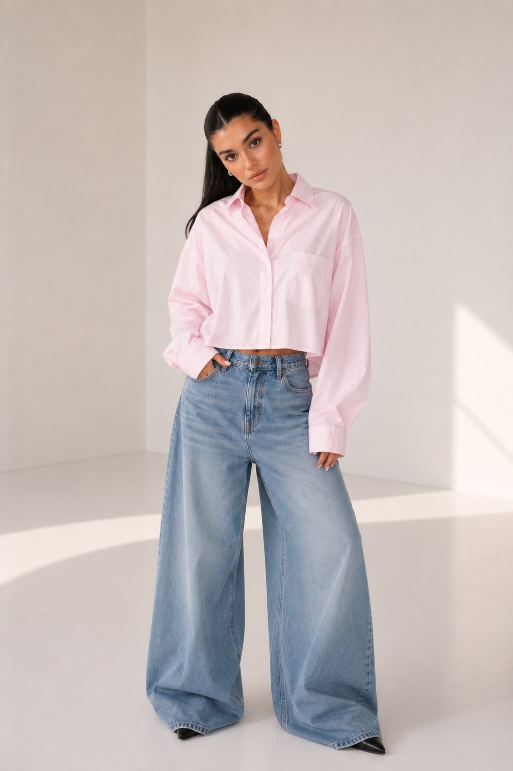 Essential Cropped shirt